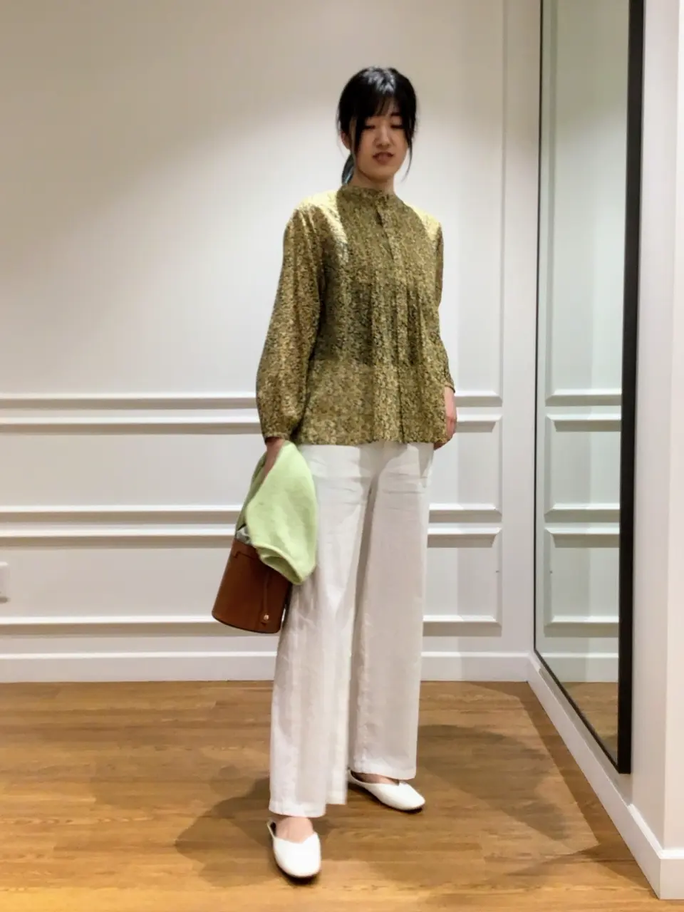  スタッフ コーディネート画像