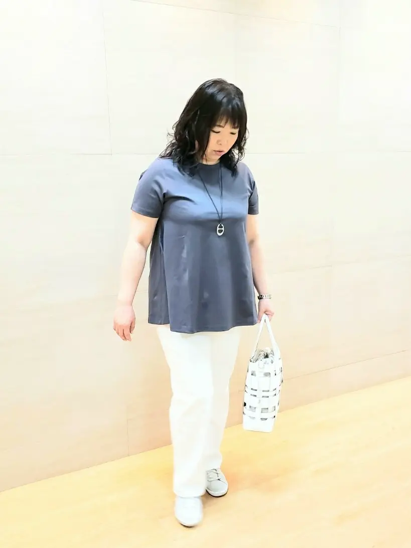 23区 L 菅野 コーディネート画像