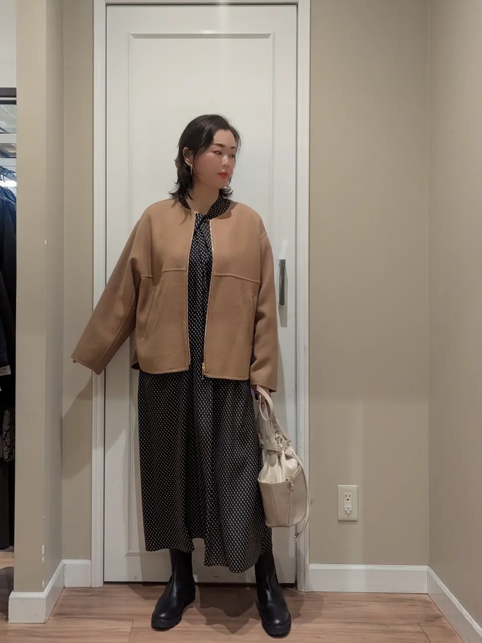 23区 L スタッフn コーディネート画像