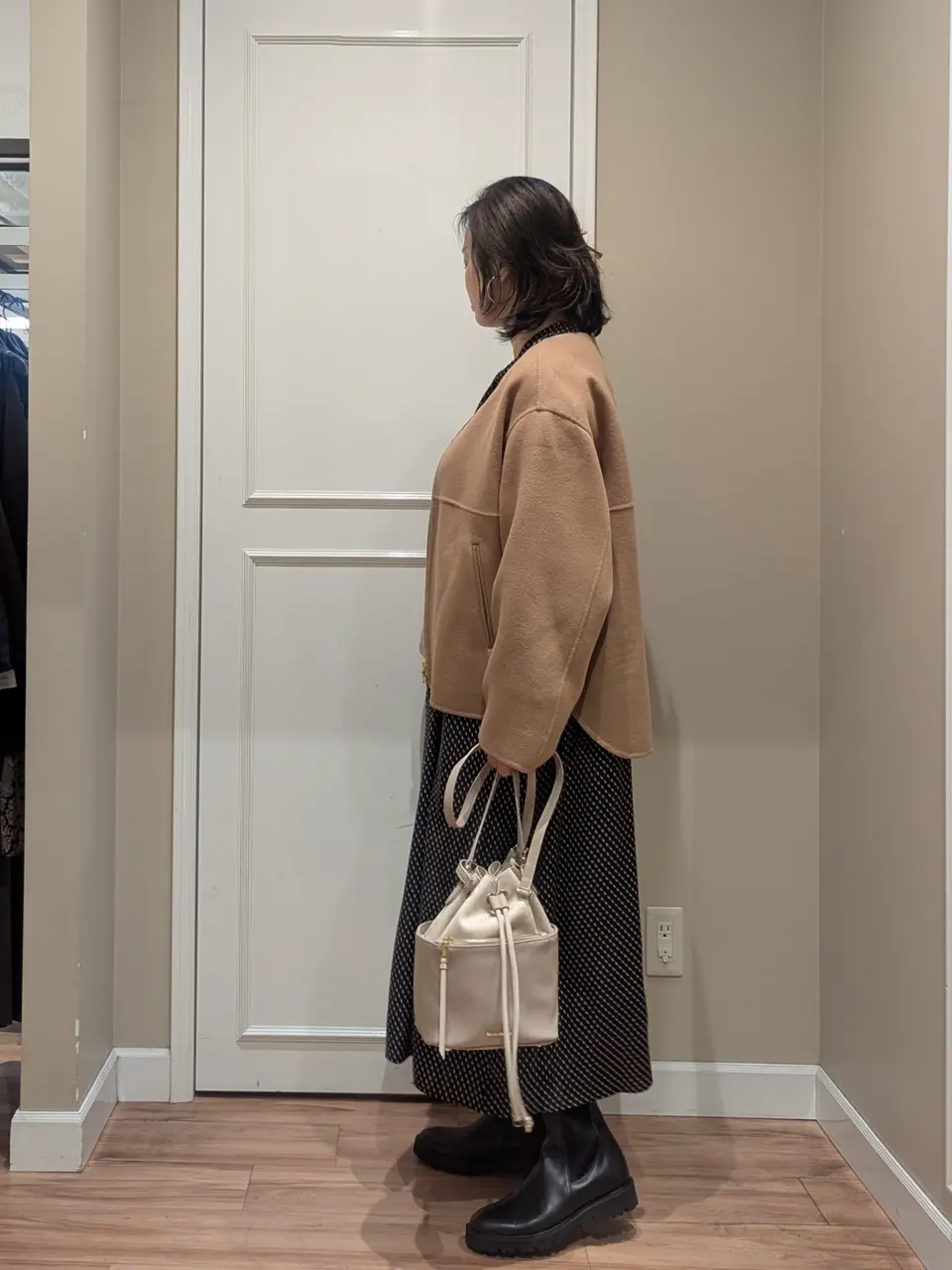 23区 L スタッフn コーディネート画像