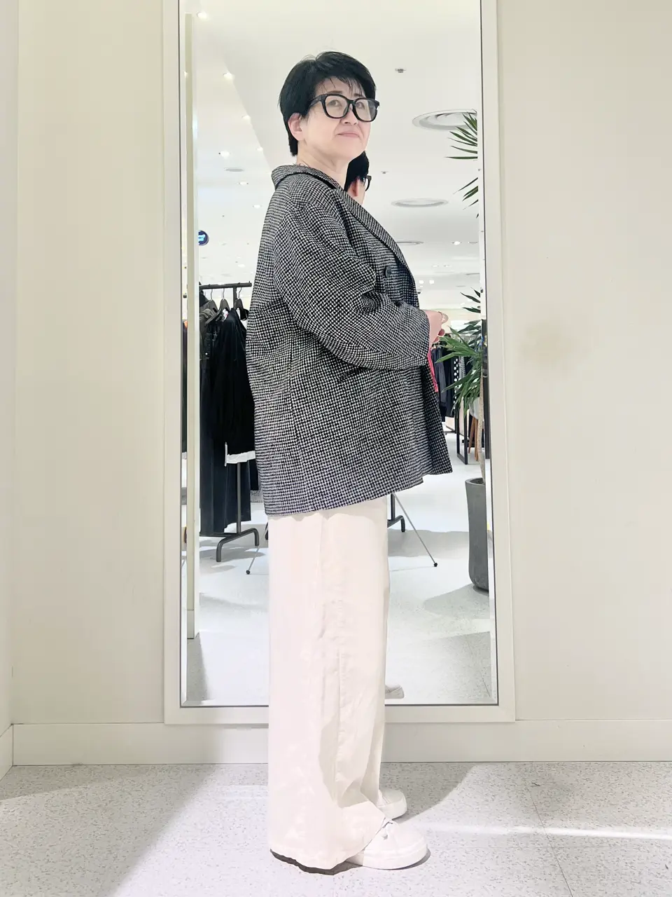 23区 L スタッフ コーディネート画像