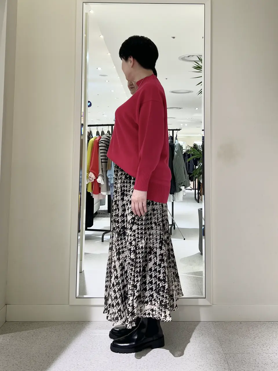 23区 L スタッフ コーディネート画像