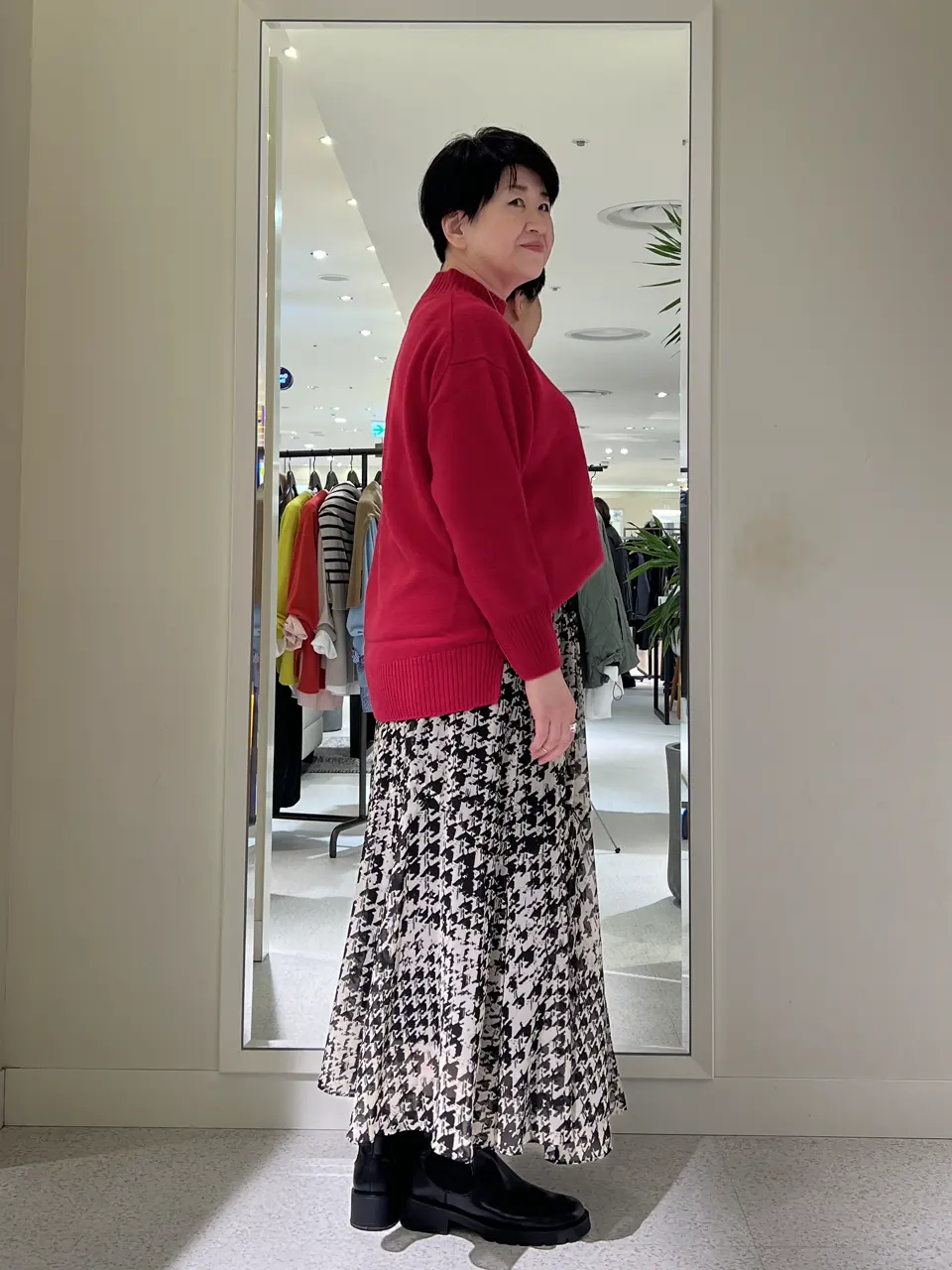 23区 L スタッフ コーディネート画像