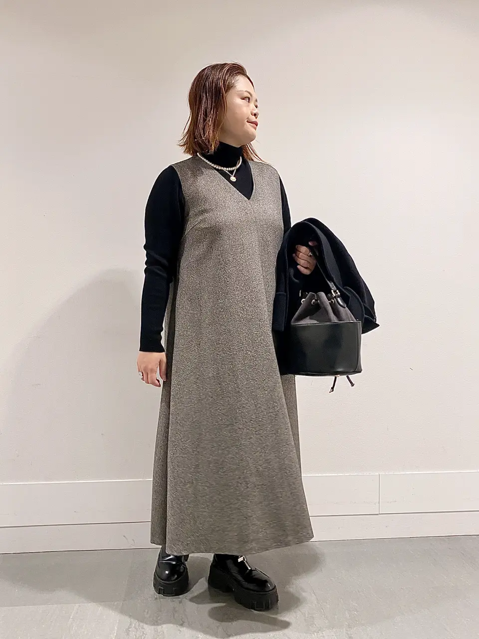  上山 コーディネート画像