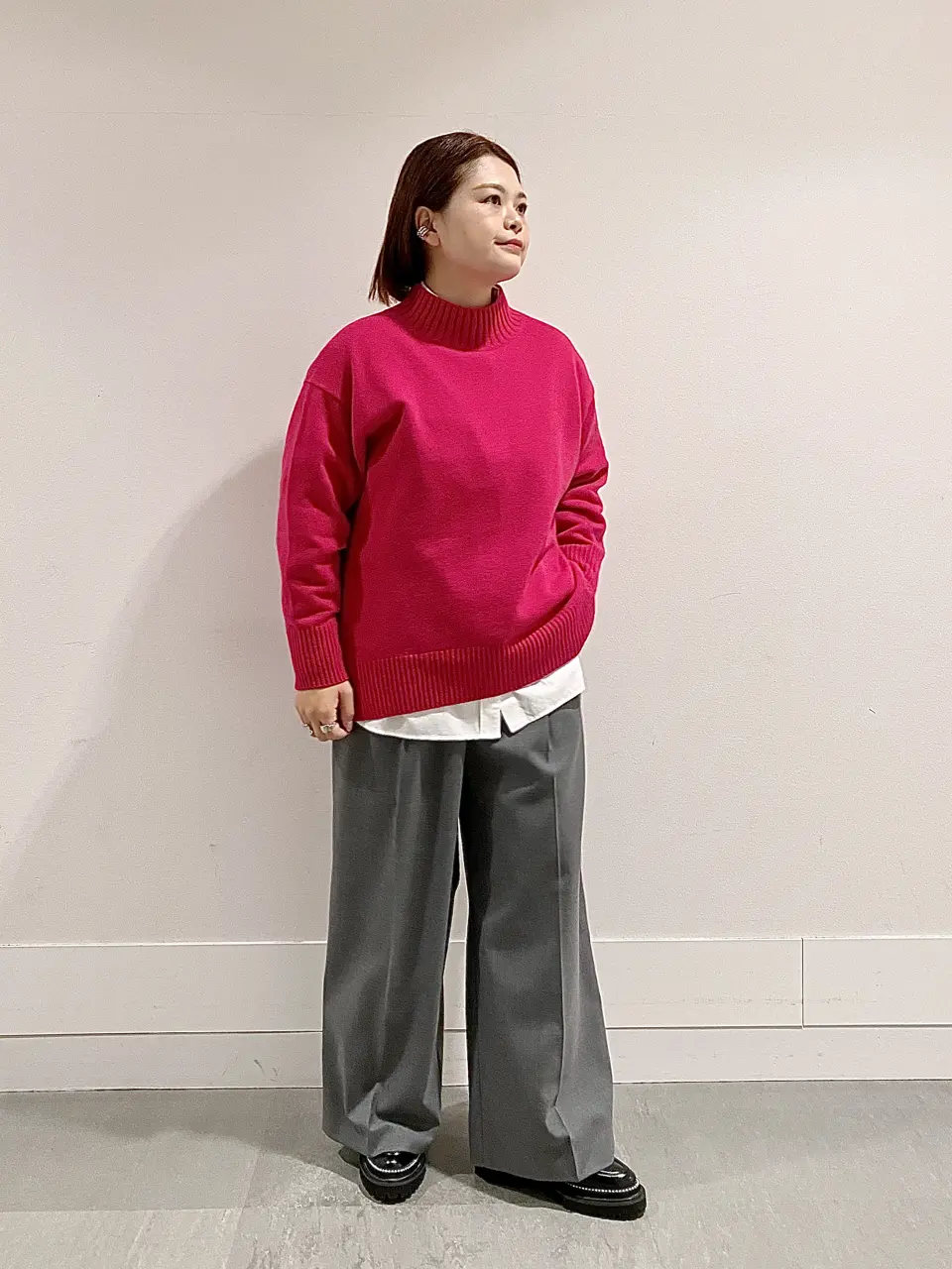  上山 コーディネート画像