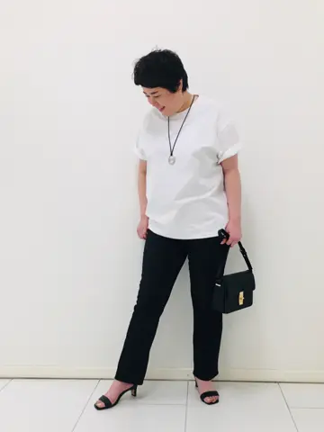 23区 L 佐藤 コーディネート画像