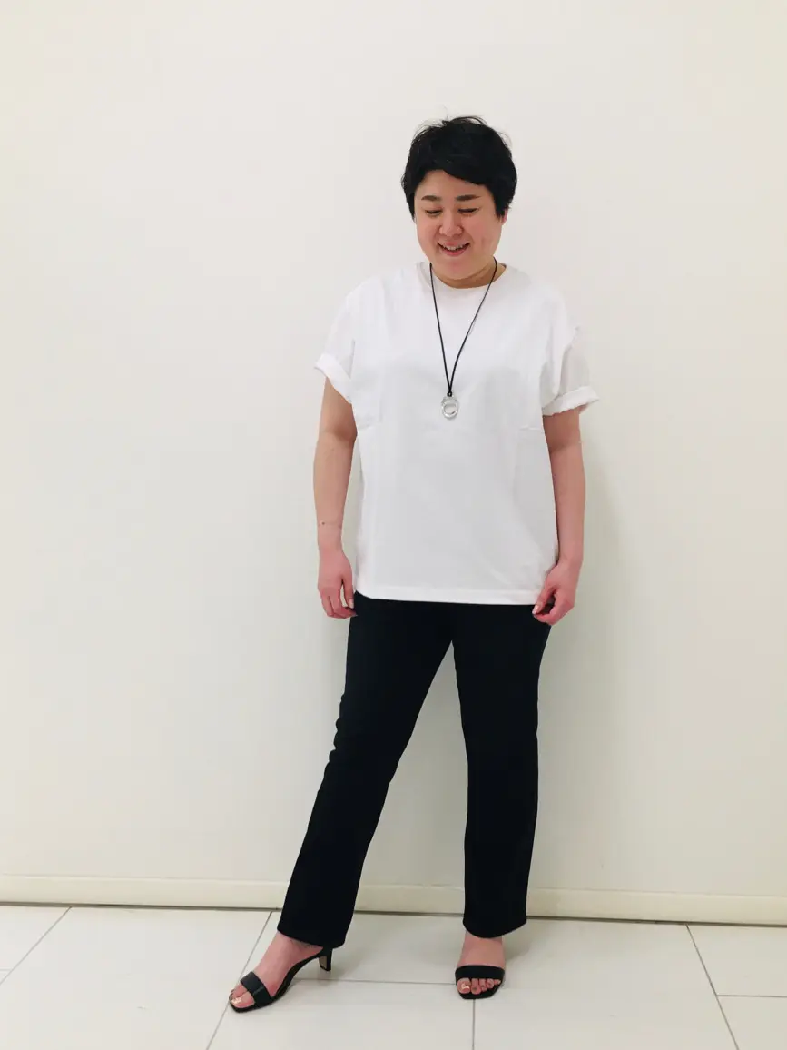 23区 L 佐藤 コーディネート画像