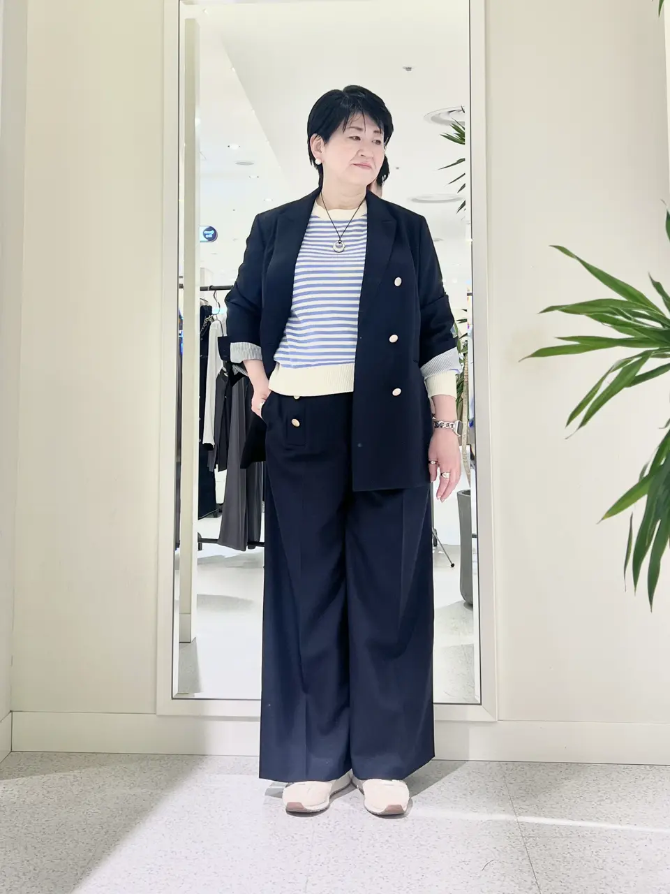 23区 L スタッフ コーディネート画像