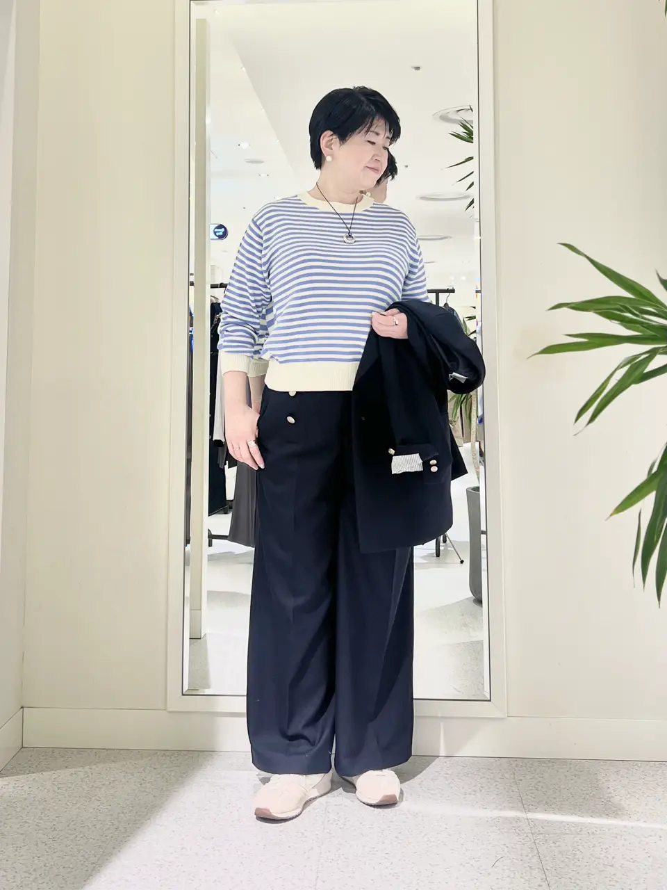 23区 L スタッフ コーディネート画像