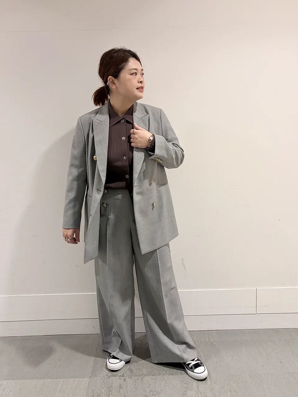  上山 コーディネート画像