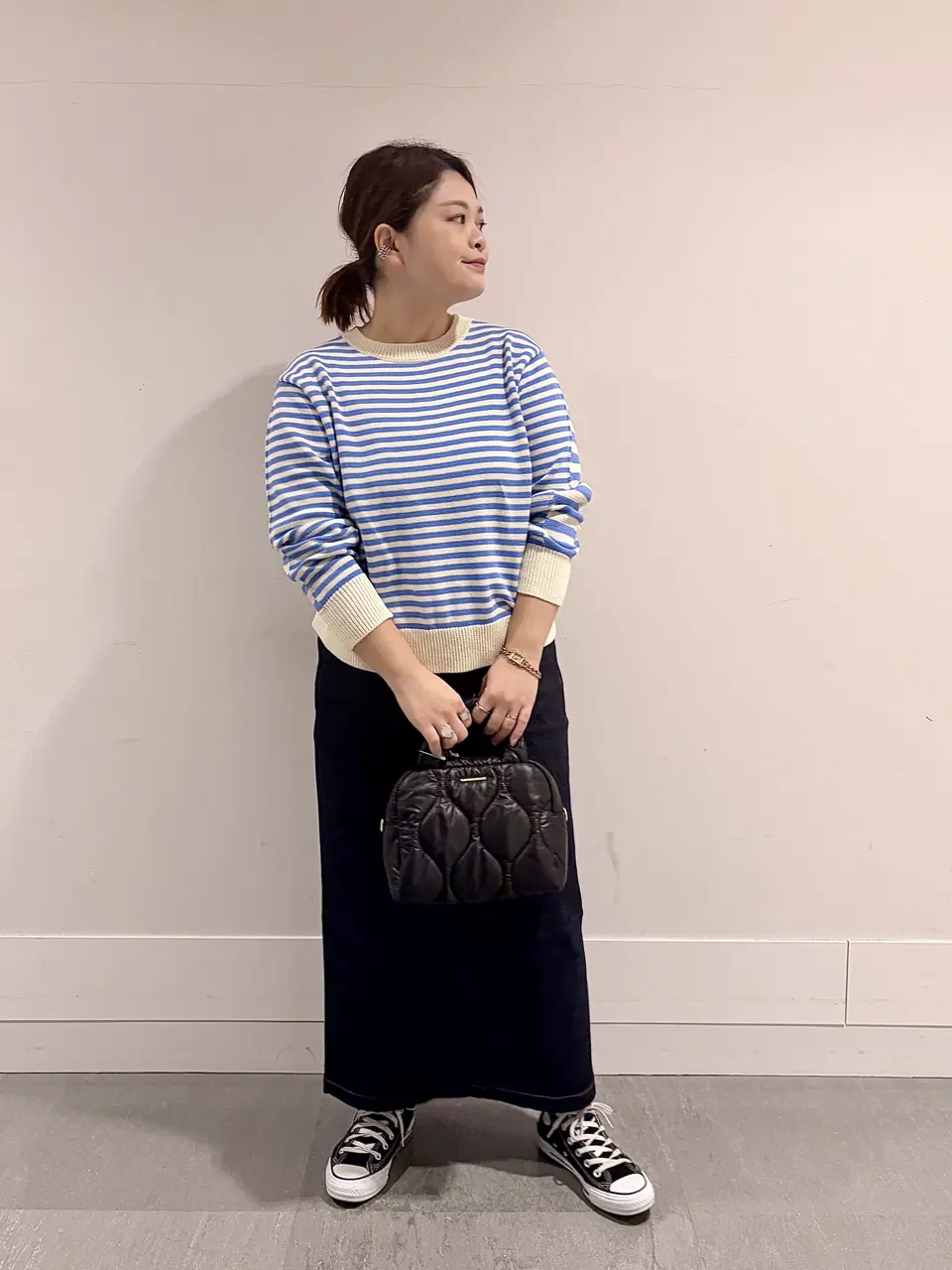  上山 コーディネート画像