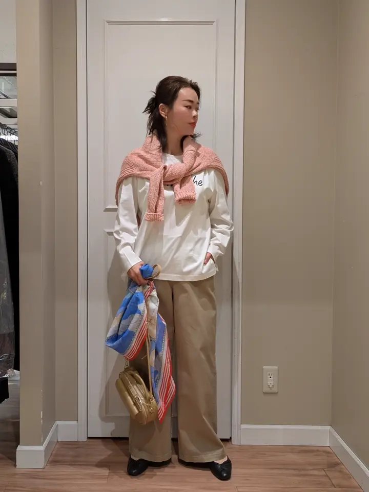 23区 L スタッフn コーディネート画像