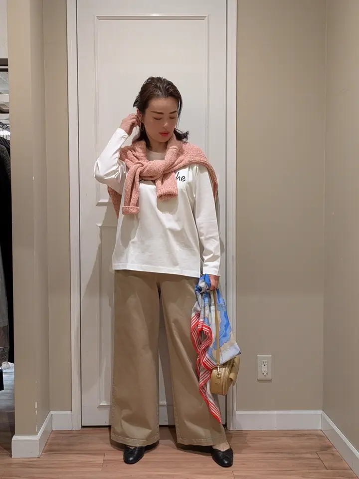 23区 L スタッフn コーディネート画像