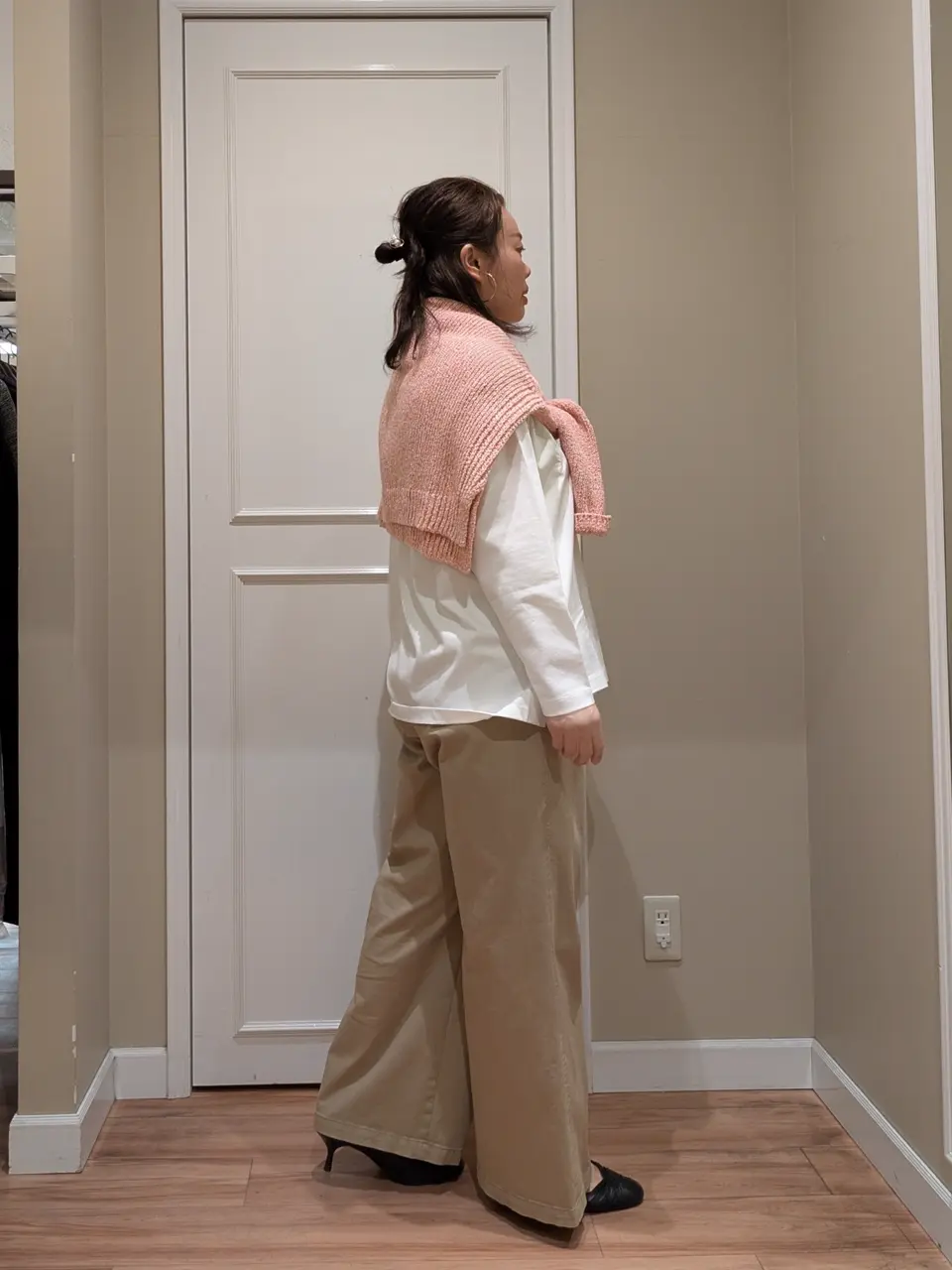 23区 L スタッフn コーディネート画像