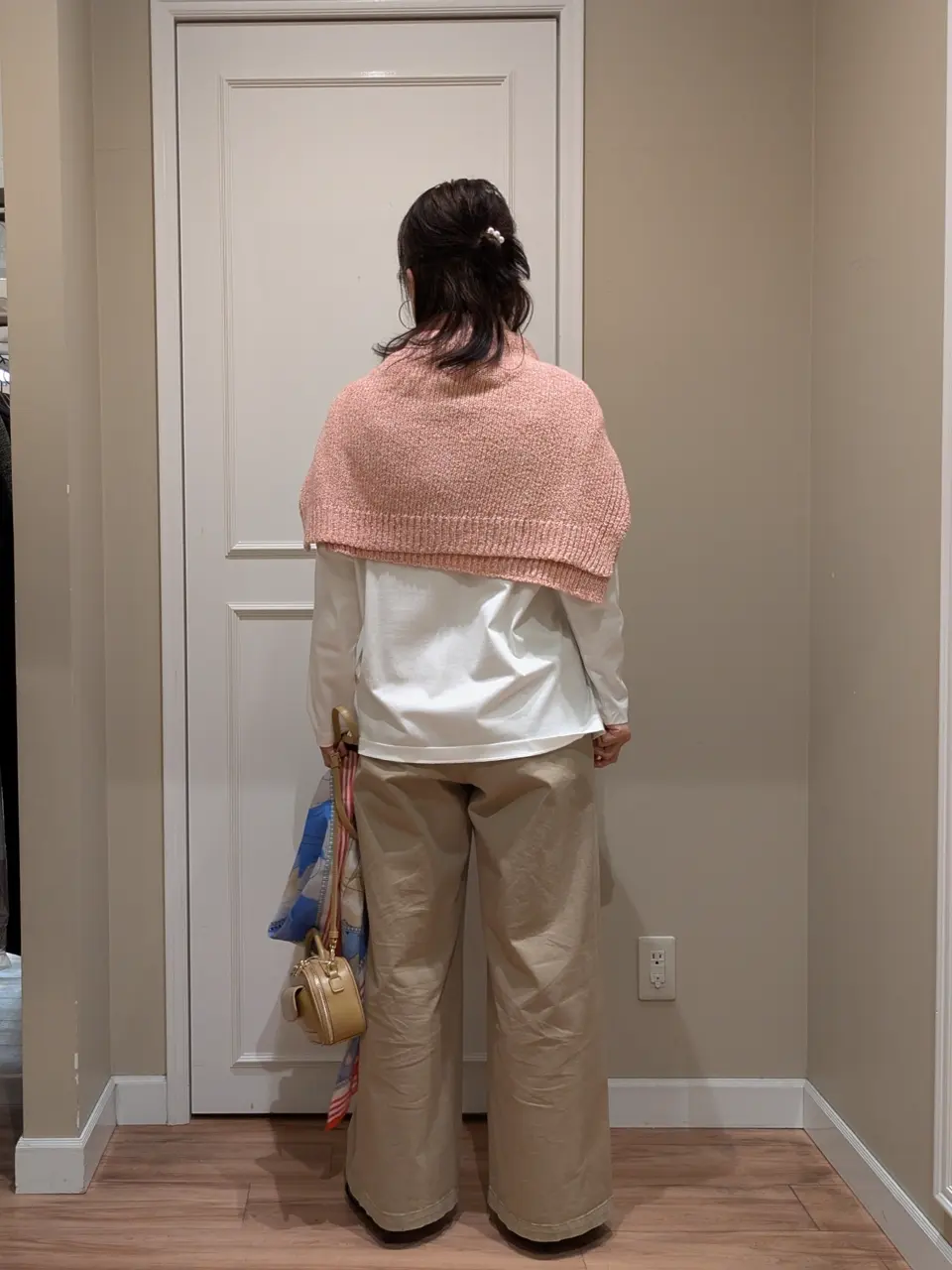 23区 L スタッフn コーディネート画像