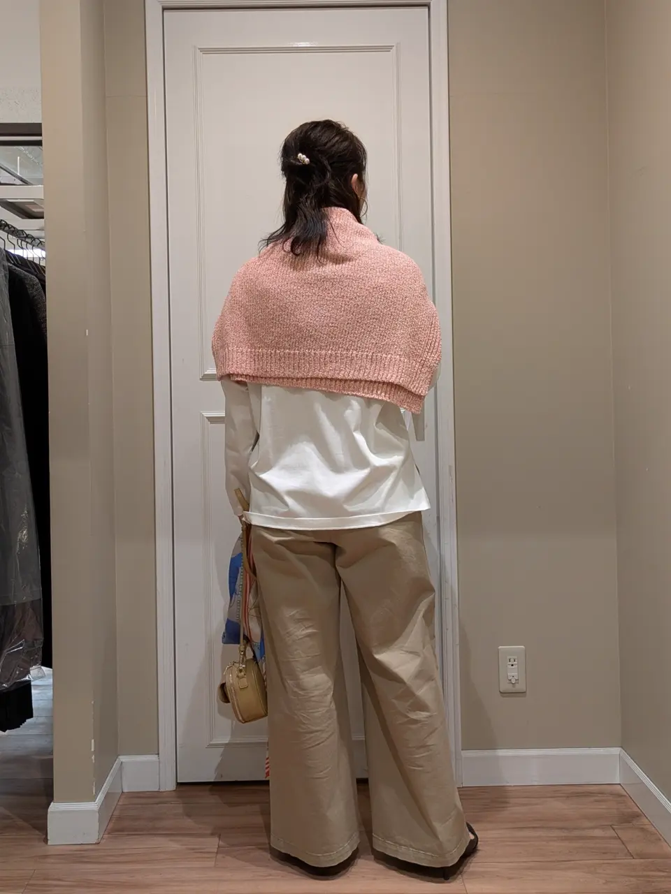 23区 L スタッフn コーディネート画像