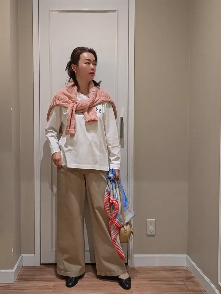 23区 L スタッフn コーディネート画像