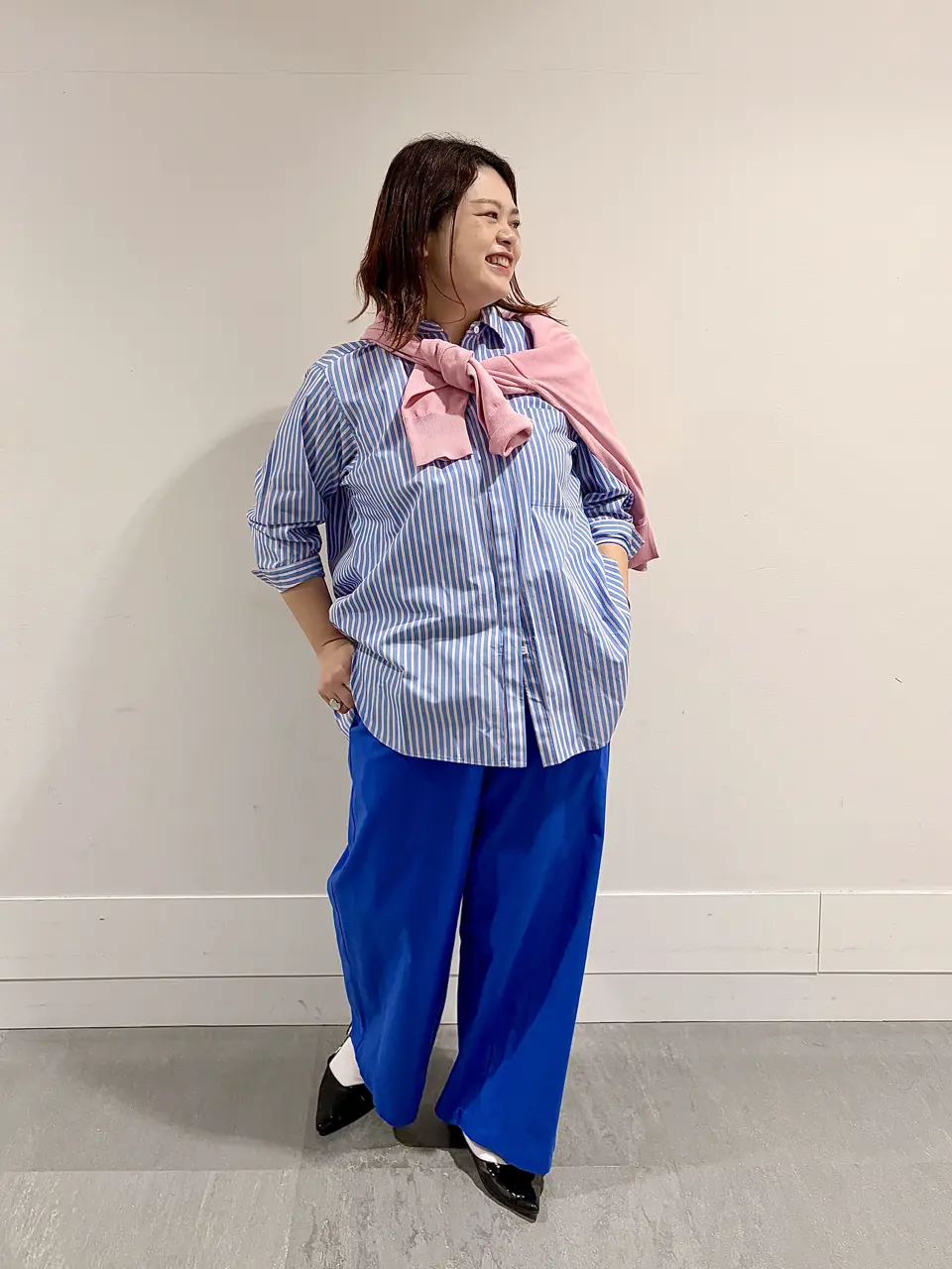  上山 コーディネート画像