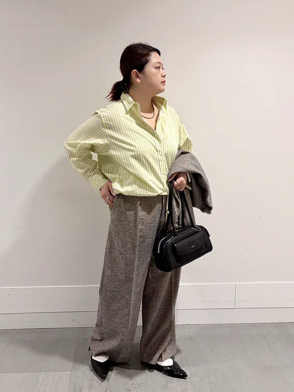  上山 コーディネート画像