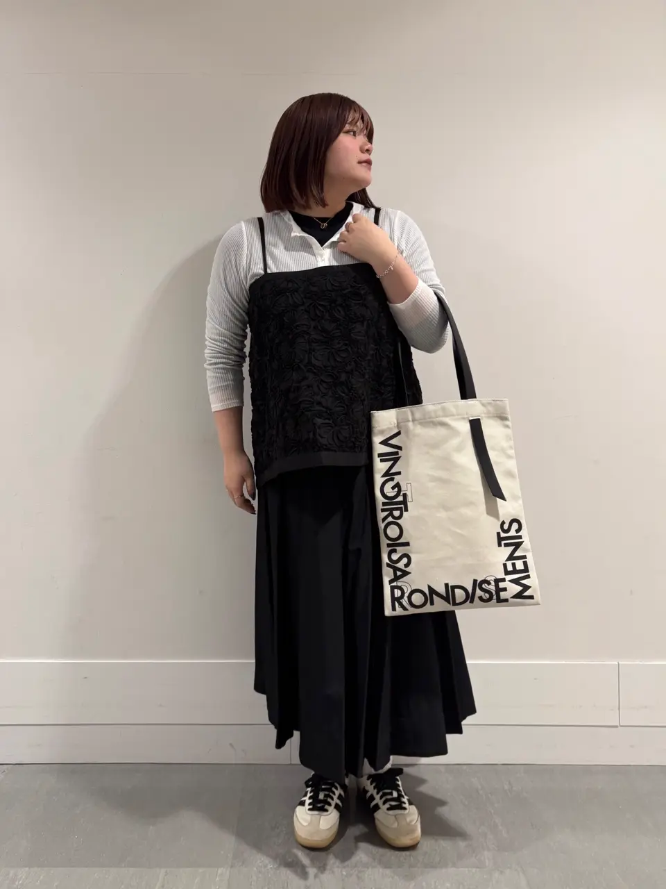  稲家 コーディネート画像