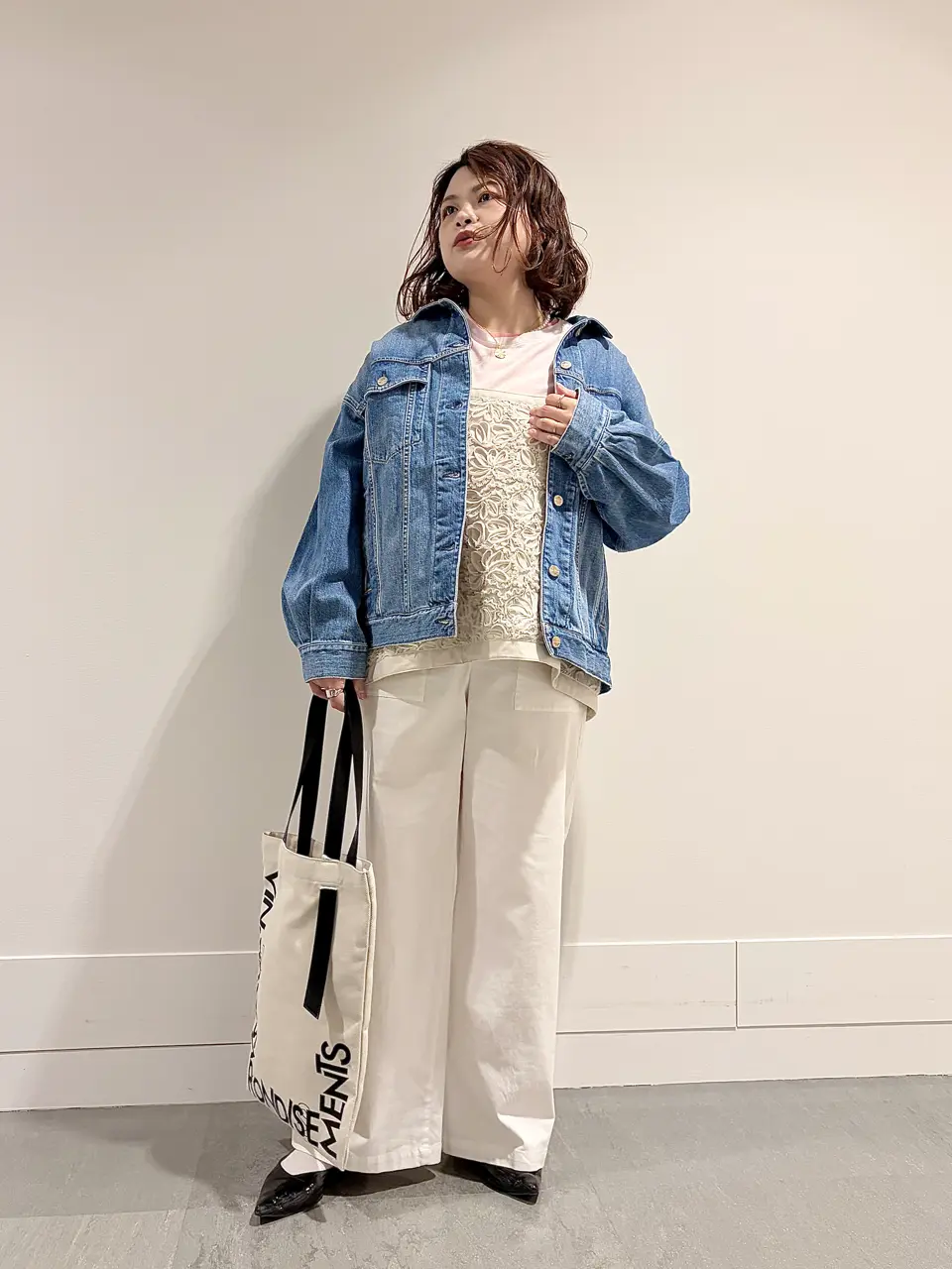  上山 コーディネート画像