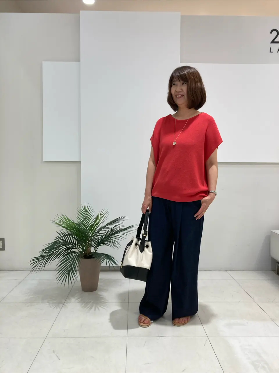  スタッフ コーディネート画像