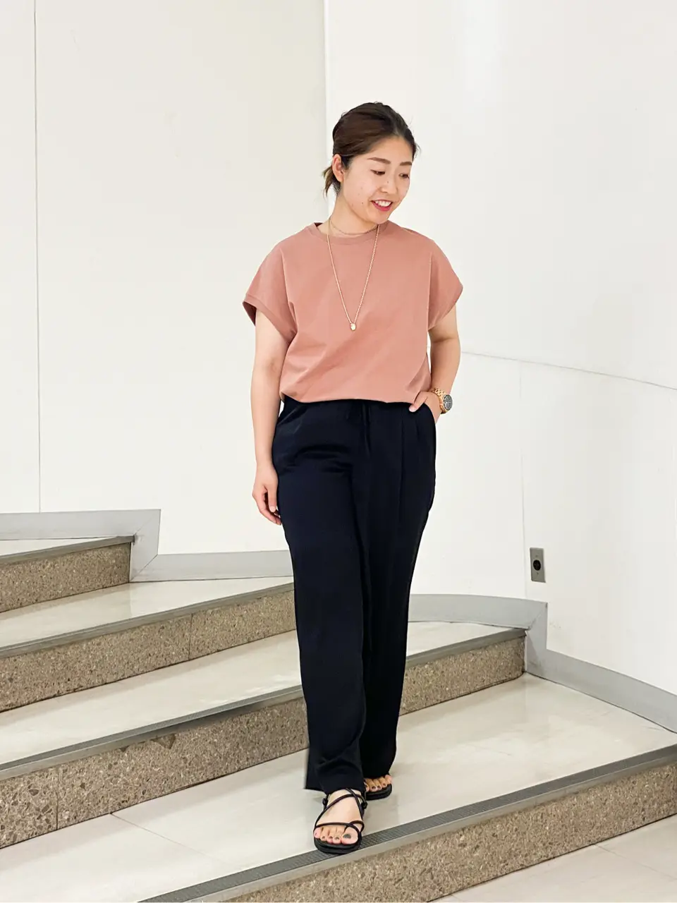  スタッフ コーディネート画像