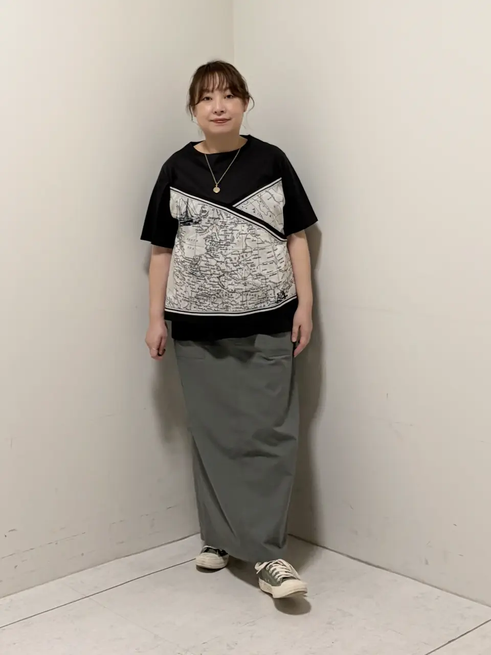  イイダ コーディネート画像