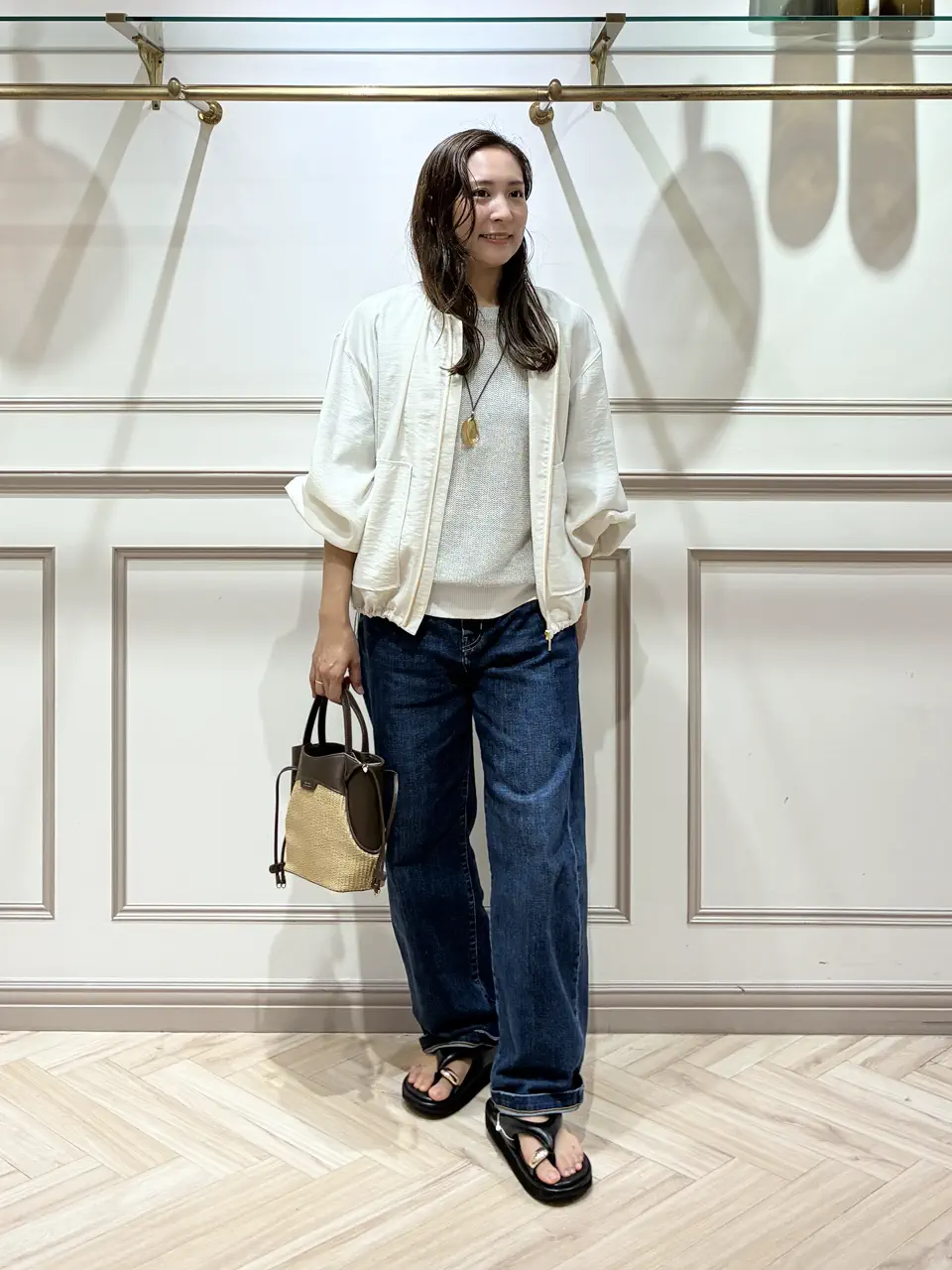  日野 コーディネート画像