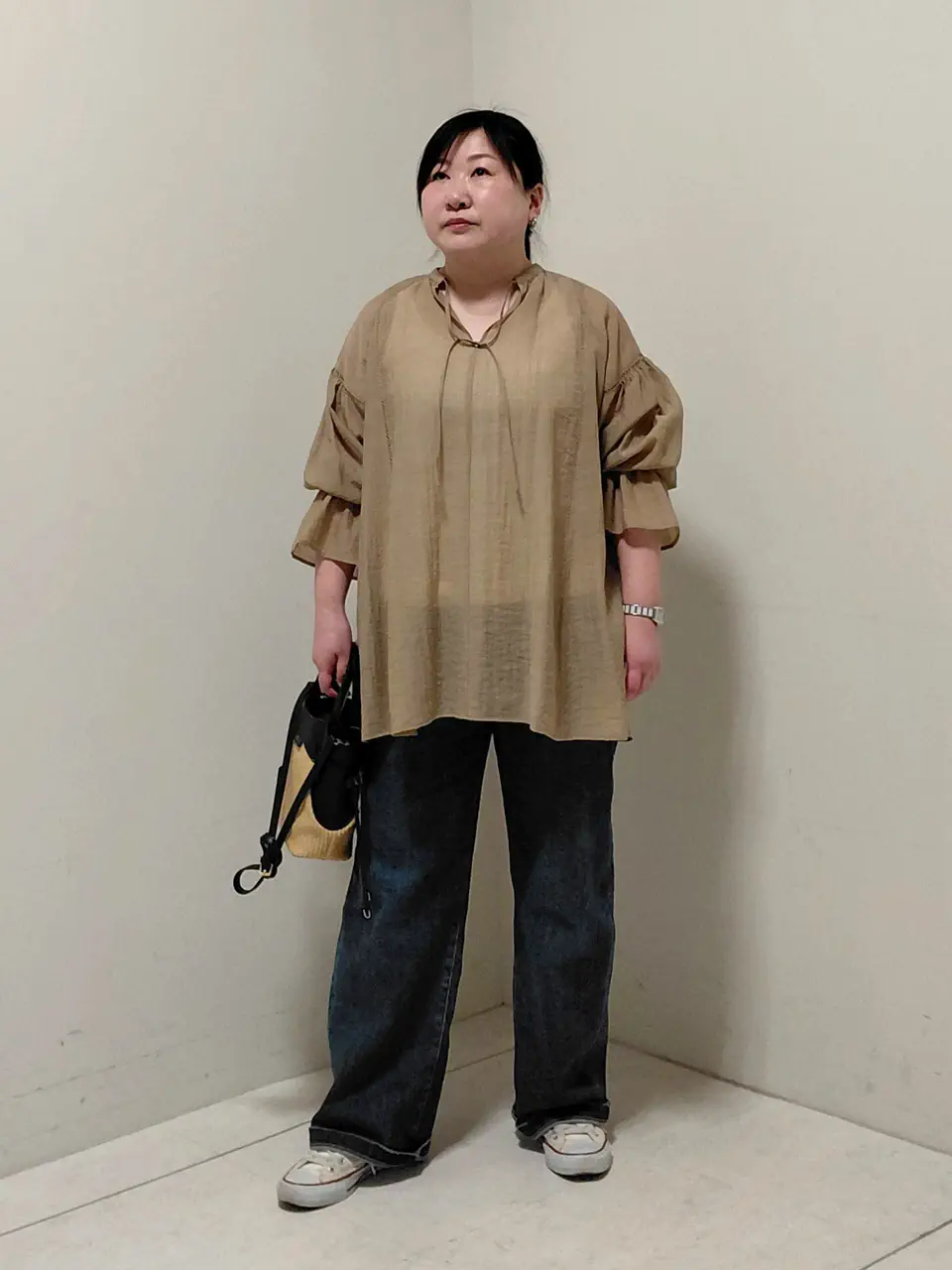  コウノ コーディネート画像