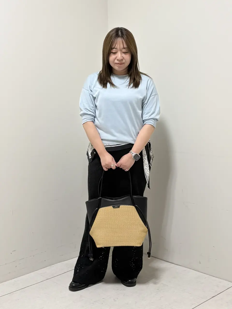  アベ コーディネート画像