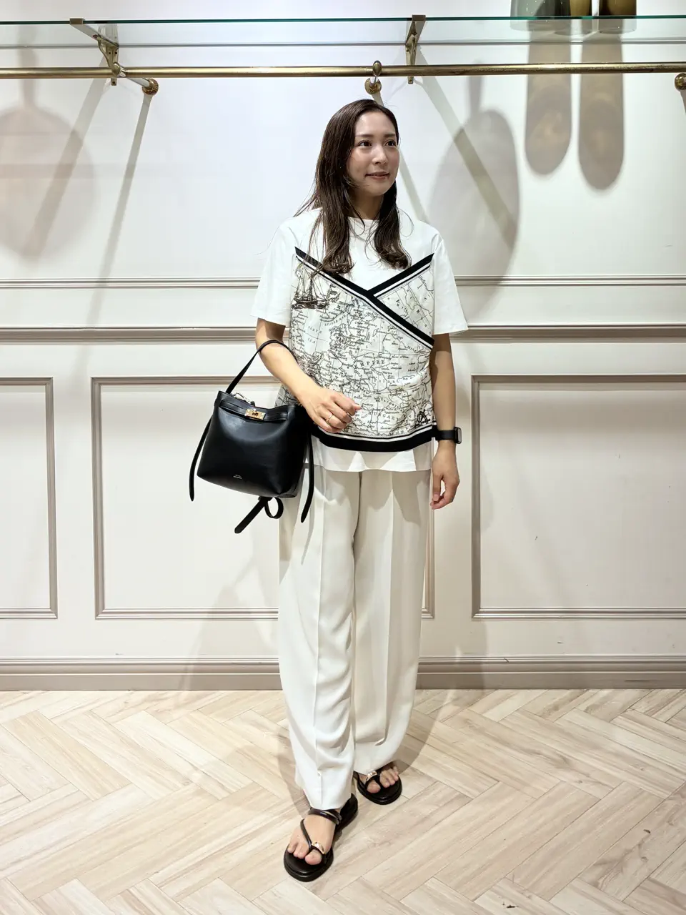  日野 コーディネート画像