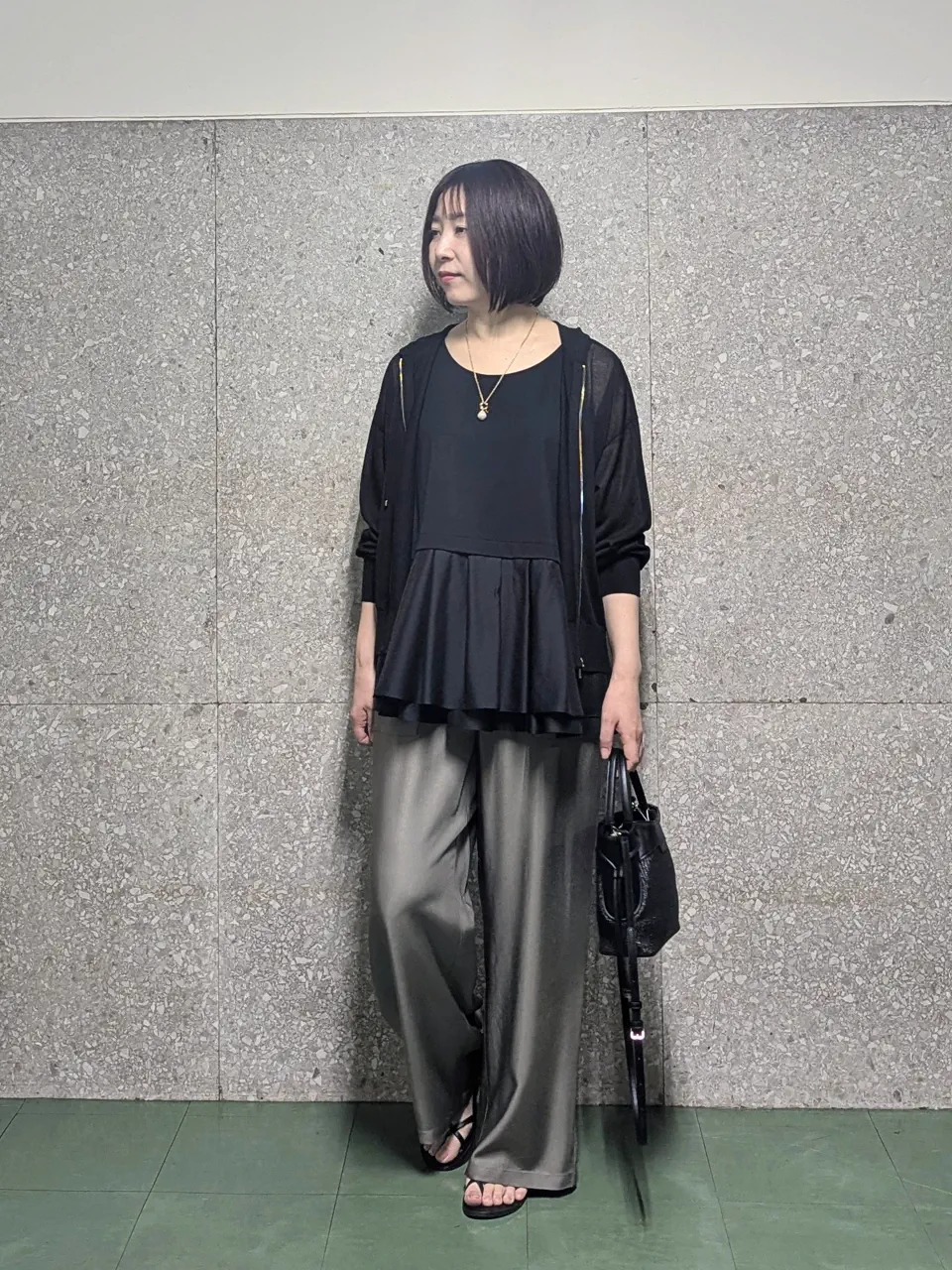  緒續 コーディネート画像