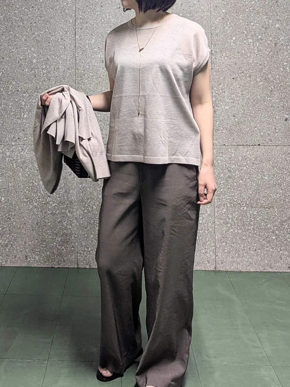 23区 L 緒續 コーディネート画像