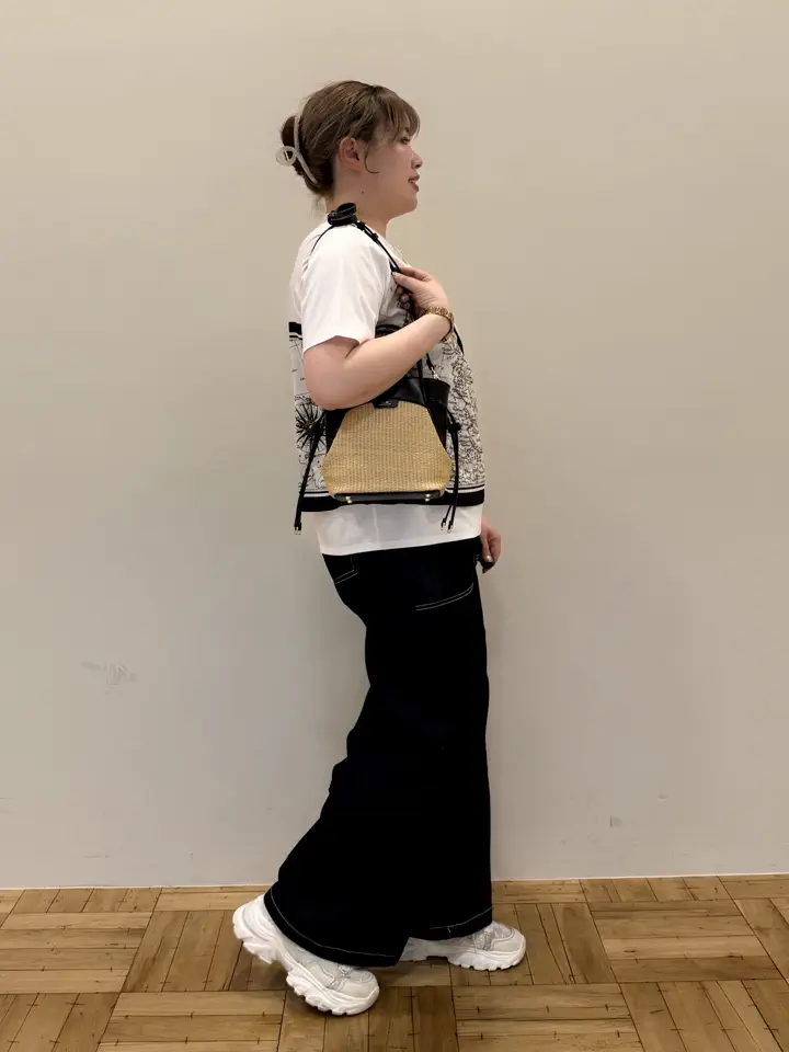 23区 L 田邊 コーディネート画像