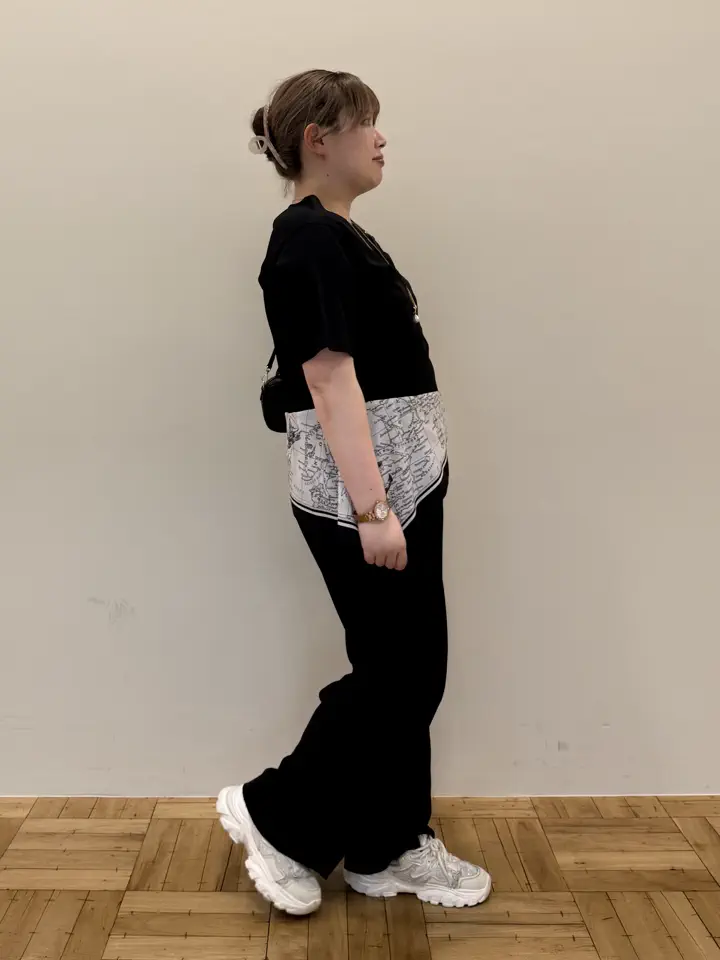 23区 L 田邊 コーディネート画像