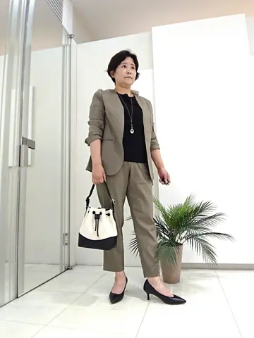 23区 L スタッフ コーディネート画像