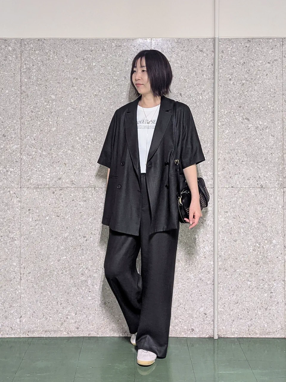  緒續 コーディネート画像