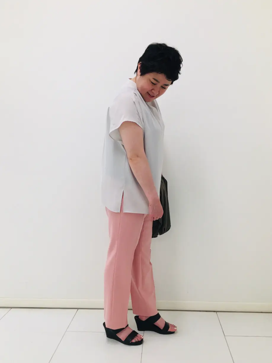 23区 L 佐藤 コーディネート画像