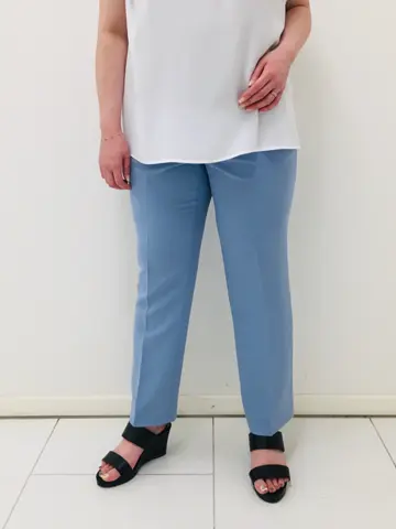 23区 L 佐藤 コーディネート画像