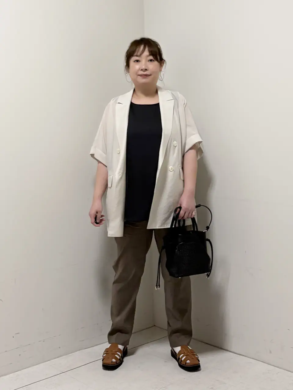  イイダ コーディネート画像