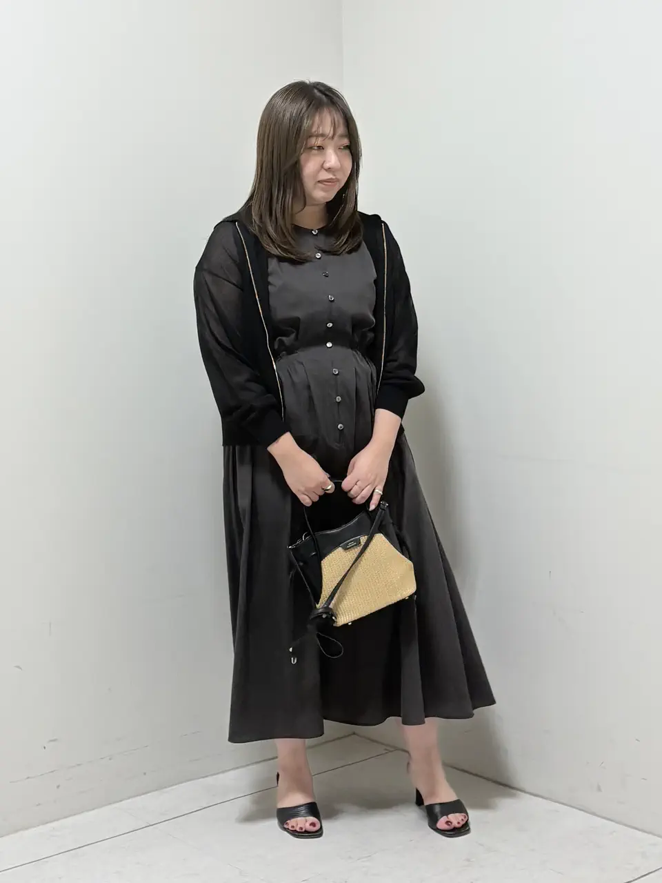  アベ コーディネート画像