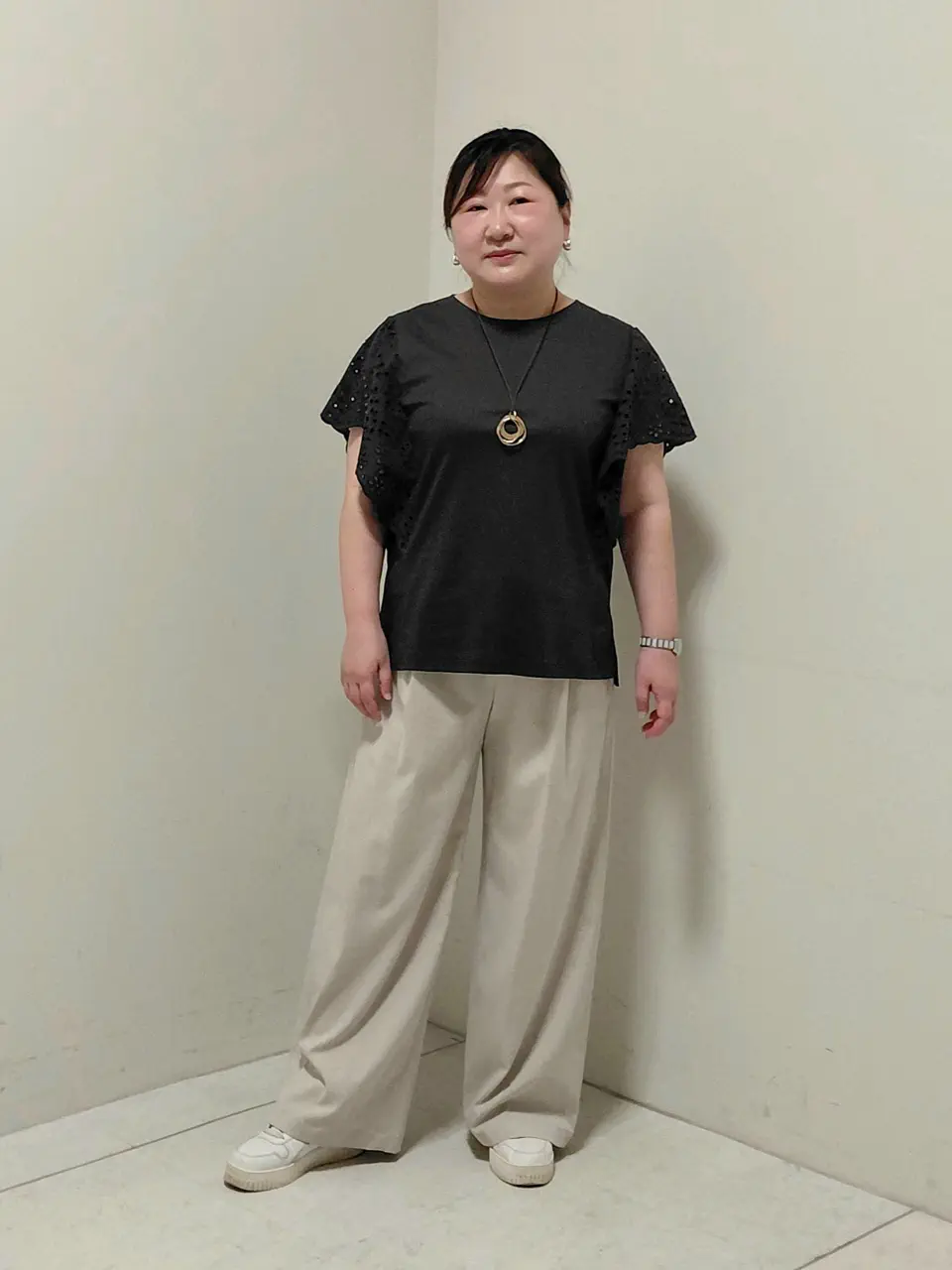  コウノ コーディネート画像