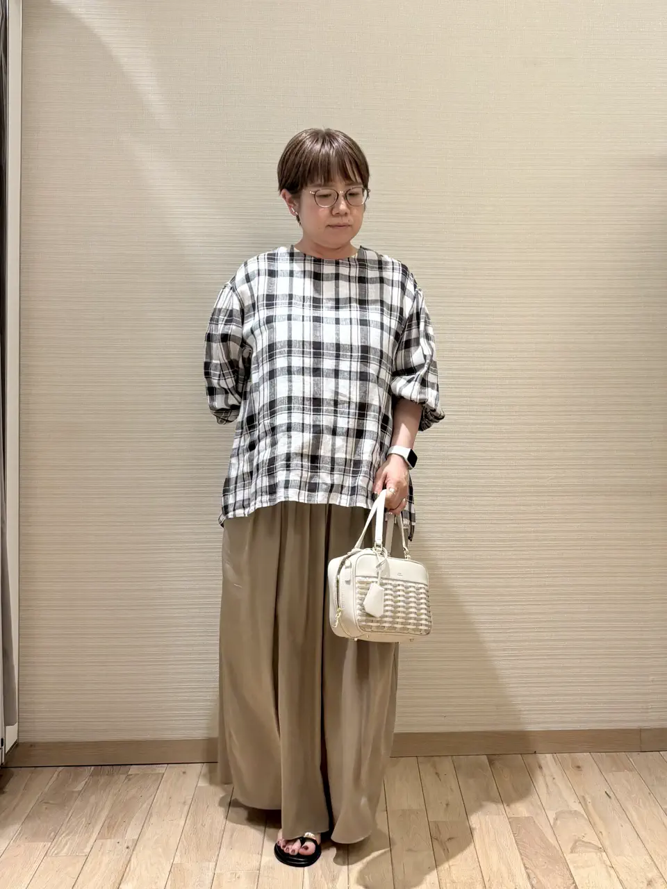  深沢 コーディネート画像