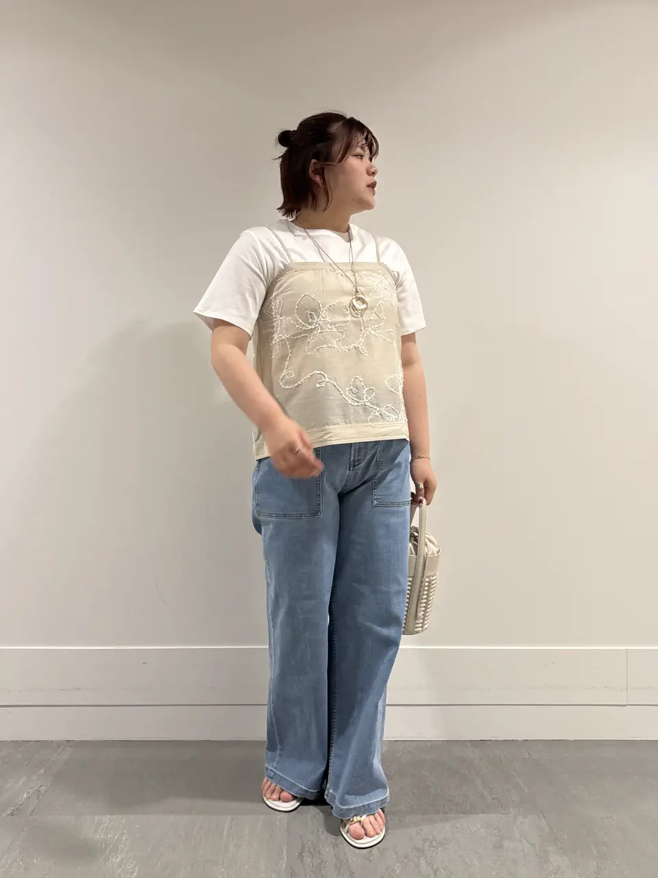  稲家 コーディネート画像