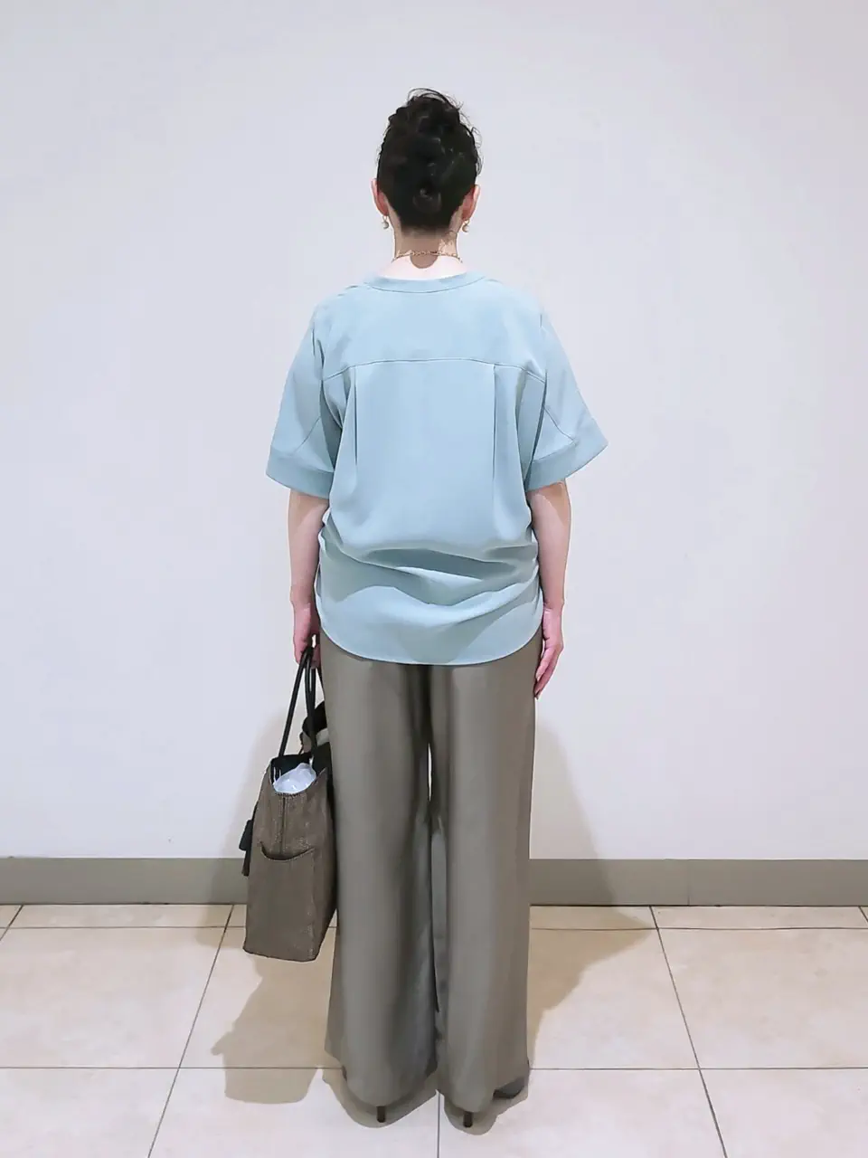 23区 L スタッフ コーディネート画像