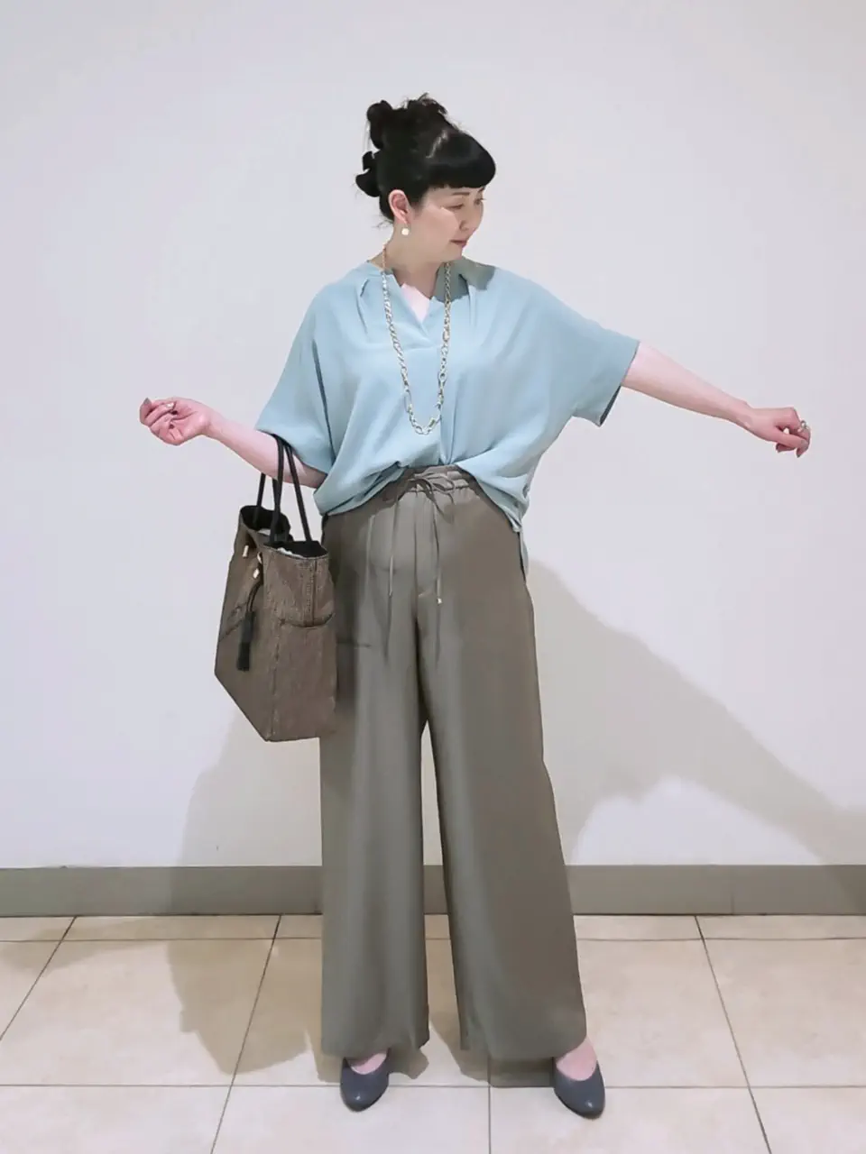23区 L スタッフ コーディネート画像