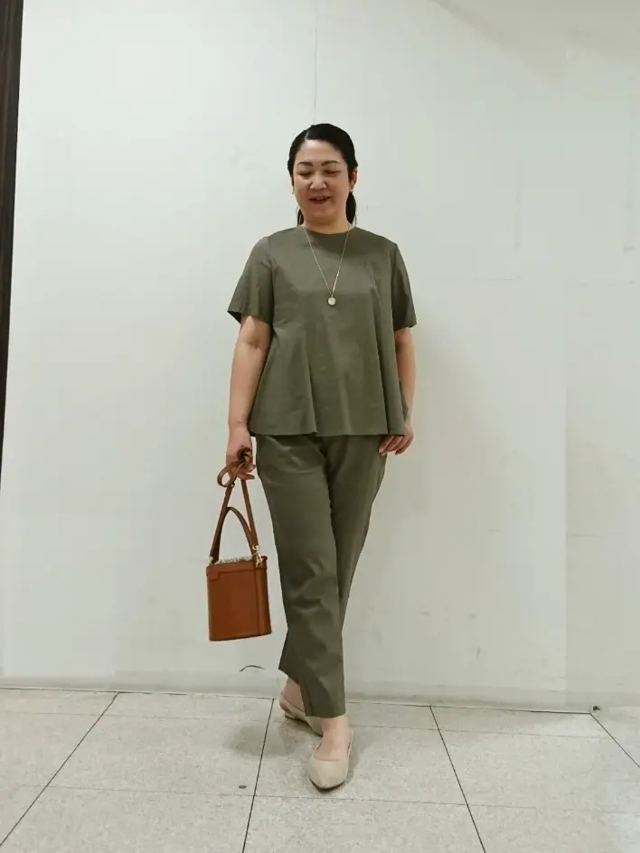  スタッフ コーディネート画像