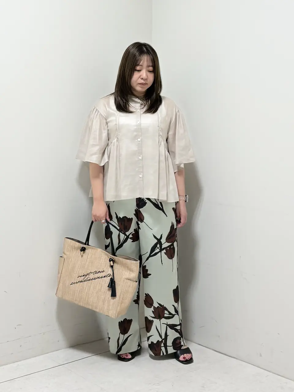  アベ コーディネート画像