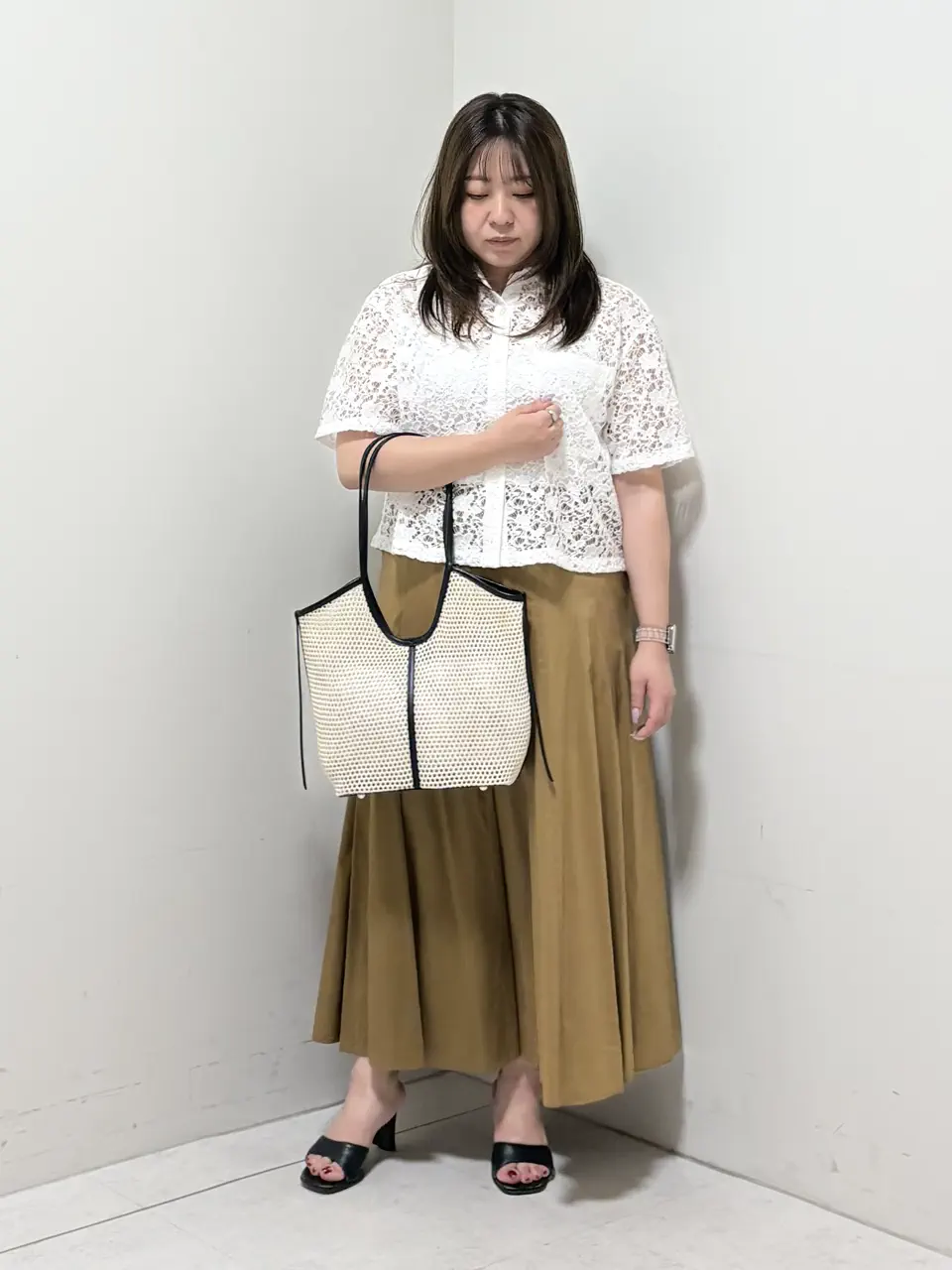  アベ コーディネート画像